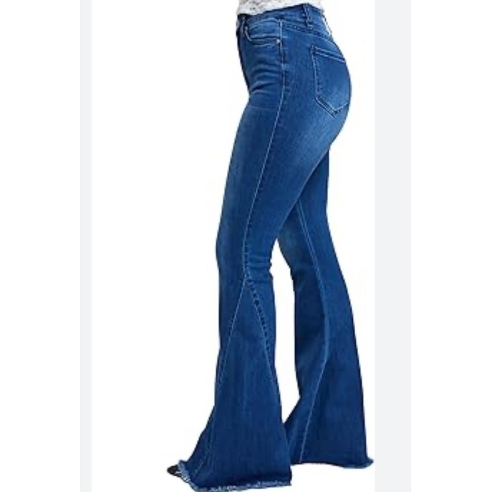 YMI Chloe High Rise Flare Jeans Women's‎ Size 5 / 27 Blue Stretch Denim Cowgirl